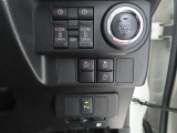両側電動のスライドドアで楽々スムース!運転席からも開閉の操作もできます♪キーのスイッチひとつで自動開閉できる便利な機能もついてます♪