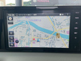 日産純正9インチメモリーナビ(NM1)装備。ワンタッチ部分地図更新、Apple CarPlay、Android Autoのワイヤレス接続、Wi-Fiに接続することで、ネット動画の視聴も可能です。