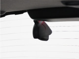 ◆リアにもドライブレコーダーを装備しております◆映像・音声などを記録する自動車用の装置です。もしもの事故の際の記録はもちろん、旅行の際の思い出としてドライブの映像を楽しむことができます。