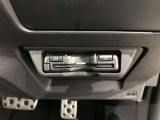 ETC車載器付きです。高速道路の料金所もスムーズに通過できます。