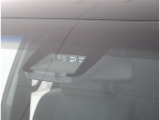 サポカーは、高齢運転者を含めたすべてのドライバーによる交通事故の発生防止・被害軽減対策の一環として、国が推奨する新しい自動車安全コンセプトです。詳しくは販売店スタッフまでおたずねください。