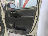 運転者にとっては日々使用することとなる運転席です。運転席が快適だと運転に集中することができますね。