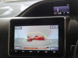 バックガイドモニターを装備しています、車庫入れもラクラクです。
