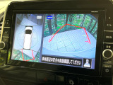 【アラウンドビューモニター】専用のカメラにより、上から見下ろしたような視点で360度クルマの周囲を確認することができます☆死角部分も確認しやすく、狭い場所での切り返しや駐車もスムーズに行えます。