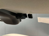 いくら安全運転をしていても、事故に巻き込まれることもあります。万が一の時に証拠として使えるフロント+車室内ドライブレコーダーがついてます♪
