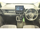 見通しのよいすっきりとした視界で、運転もしやすいです。