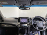 高級感のある運転席回り♪乗っていて落ち着けるデザインです。もちろん使い勝手もとても良いです。