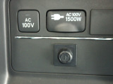 AC100V、1500W電源装備でキャンプや災害時の非常用電源にご利用いただけます。