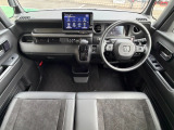 Honda車が初めての方にも扱いやすく分かりやすいインパネ周りと各種スイッチ類です☆