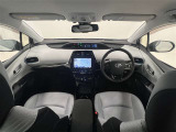 ハイブリッド車なので、静粛性があり、とても静かで快適!