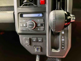 納車前にはプロのメカニックが、各部の点検を行います。ディーラーにしか出来ない品質、そしてサービスできっと満足していただけると思います!
