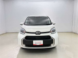 大きすぎず、小さすぎず、運転もしやすくシートアレンジも多彩で、どの世代の方にも気に入っていただけるお車です♪