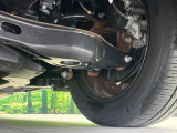 お車を安心してお乗りいただく為には、足回りの定期点検が欠かせません。サービスサポート(有償保証)では無料点検もご提供しており、安心のカーライフをお過ごしいただけるサポート体制が整っています。