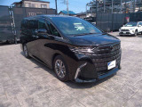 広々とした車内空間に優れた燃費性能。更にデザインも上質で人気のお車です!