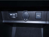 100Wまで使えるAC100Vコンセント/USB端子