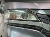 LEDヘッドライトは、点灯の瞬間から最大光量を発揮し、突然暗くなるトンネルなどでの安定感を高めます。