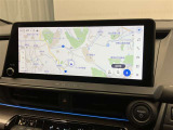 純正ナビを装備。タッチパネル式で使いやすく、お出かけもラクラクです。