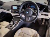☆センターパネルを運転席側に僅かに傾けたBMW独特のインパネ☆【駆け抜ける歓び】はここからもスタートしております☆