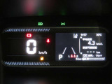 撮影時の走行距離数は6キロです。点検整備を実施してのお納車となります。