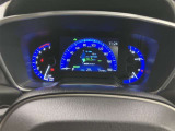 夜間時でもとても見やすいメーターになっています。