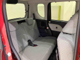 新車・中古車・サービス工場一体型店舗です。中古車はもちろん、ダイハツの新車も販売しておりますので是非一度ご来店下さい!