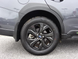 SUBARU認定U-Carは、全車12ヶ月点検、車検などの法定点検を実施。スバル専門メカニックが確かな技術で最大88項目にわたりチェックしており品質、安心を支えます!