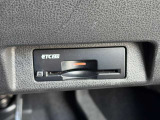 今では必需品のETCもパネルデザインにフィットするビルトインタイプなので、見た目もスッキリとしています
