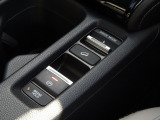 電子パーキング&ブレーキホールド機能も装備されており、より一層の安全運転をサポートいたします♪