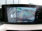 アラウンドビューモニター!空から見下ろしているかのような映像を映し出します。駐車時には安心ですよね♪