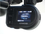 ◆ドライブレコーダー◆映像・音声などを記録する自動車用の装置です。 もしもの事故の際の記録はもちろん、旅行の際の思い出としてドライブの映像を楽しむことができます。