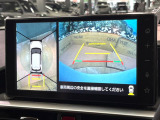 【パノラミックビューモニター】専用のカメラにより、上から見下ろしたような視点で360度クルマの周囲を確認することができます☆死角部分も確認しやすく、狭い場所での切り返しや駐車もスムーズに行えます。