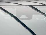 【トヨタセーフティセンス】走行中に前方の車両等を認識し、衝突しそうな時は警報とブレーキで衝突回避と被害軽減をアシスト。より安全にドライブをお楽しみいただけます。