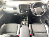 アウトランダーPHEV 2.0 G ナビパッケージ 4WD 