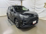 広々とした車内空間に優れた燃費性能。更にデザインも上質で人気のお車です!