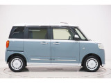 県内13店舗にて常時500台以上ダイハツ車を展示中です。見て、触って、納得のいく一台をぜひ見つけてください。