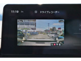 「ディーラーは高い!」というイメージをお持ちですか?当店は、自動車税などの税金からなる「法定費用」などの諸経費を含めた総額表示にてお車をご紹介しております。
