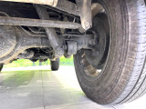 お車を安心してお乗りいただく為には、足回りの定期点検が欠かせません。サービスサポート(有償保証)では無料点検もご提供しており、安心のカーライフをお過ごしいただけるサポート体制が整っています。