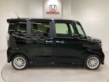 購入後も自社指定整備工場完備でお客様の愛車をしっかりサポート致します!御納車時には安全かつ安心してお乗り頂けるようホンダ専門知識を持つ整備スタッフが点検・整備・装備も説明をしてお渡ししております。