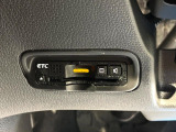 【ETC】高速道路の料金所をストレスなく通過!話題のスポットやサービスエリアに多い「スマートIC」利用時は必須のアイテムです。当店でセットアップを実施、ご納車当日からすぐにご利用いただけます!