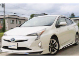 プリウス 1.8 S ツーリングセレクション E-Four 4WD 
