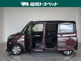 両側パワースライドドア付きだから、狭い駐車スペースなどでの 乗り降りラクラク!小さなお子さまのいるご家庭には嬉しい装備。
