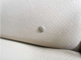 ◆ISOFIX◆シートベルトいらずでチャイルドシートと固定金具を連結するだけでがっちり固定できます。