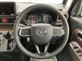 ダイハツディーラーでは「ダイハツ認定U-CAR」という基準を設け、車選びに詳しくないお客様でも「安心して選べる」をご提供しています。