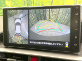 【パノラミックビューモニター】専用のカメラにより、上から見下ろしたような視点で360度クルマの周囲を確認することができます☆死角部分も確認しやすく、狭い場所での切り返しや駐車もスムーズに行えます。