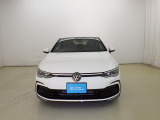 VWは小さな車も、大きな車も、平等です。クラスによって品質や安全性に差を付けない。ボディ剛性と精度、重厚なドアの音はどの車種も共通です。是非一度体感してみて下さい。