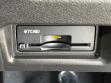 【ETC】高速道路の料金所をストレスなく通過!話題のスポットやサービスエリアに多い「スマートIC」利用時は必須のアイテムです。当店でセットアップを実施、ご納車当日からすぐにご利用いただけます!
