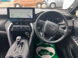 広々とした車内空間です。