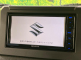 【純正ナビ】人気の純正ナビを装備しております。ナビの使いやすさはもちろん、オーディオ機能も充実!キャンプや旅行はもちろん、通勤や買い物など普段のドライブも楽しくなるはず♪