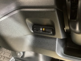 ETC付いてます。ETCが使用可能な道路通行料はキャッシュレスでスマートに走行できます。再セットアップして納車致します。