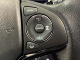 ハンドルにHondaセンシング系のクルーズコントロールやレーンキープアシストなどのスイッチが装備されています。ハンドルから手を離さず安全に操作できます。